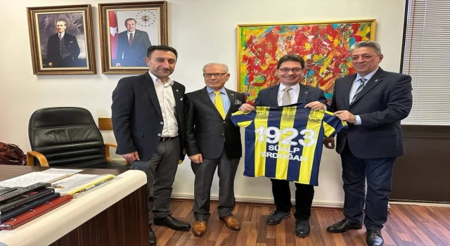 Landshut Fenerbahçeliler Derneğinden Münih Başkonsolosu Süalp Erdoğan'a tanışma ve nezaket ziyareti