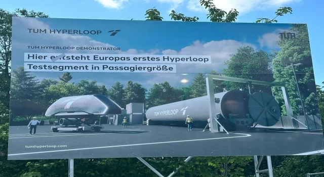 Hyperloop kapsülü, insanları saatte 800 kilometreden fazla hızla taşıyabilmektedir.