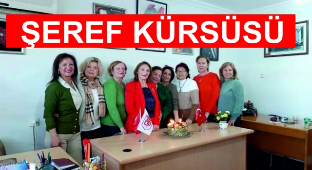 TÜRKİYE YARDIM SEVENLER CEMİYETİ KUŞADASI ŞUBESİ BAŞKANI SELMA KELEŞ VE YÖNETİM KURULU ÜYELERİ ŞEREF KÜRSÜSÜNÜ ONURLANDIRDILAR