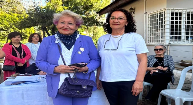 KUŞADASI TÜRK ANNELER DERNEĞİ'NİN YENİ BAŞKANI NİMET DEMİR OLDU