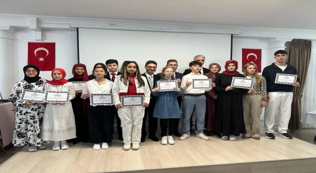 İstiklal Marşını Ezbere Güzel Okuma Yarışması Münih’te Yoğun Katılımla Gerçekleştirildi