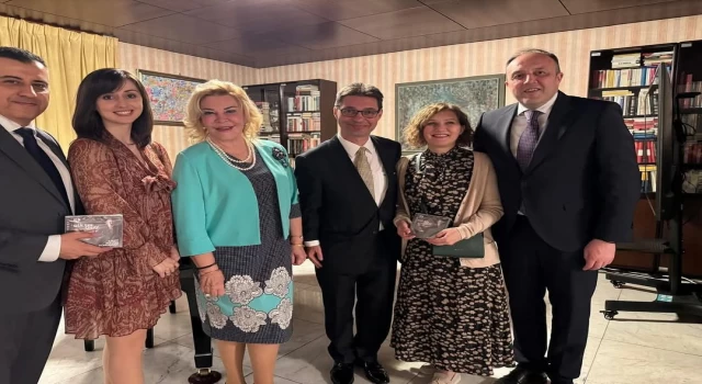 Sanatçımız Gülsin Onay’ın Konseri Sonrası Münih Başkonsolosluğu'nda Davet Düzenlendi