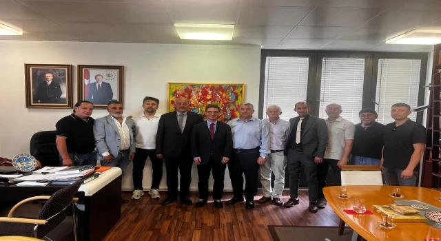 Özvatan Heyetinden Münih’e Bilgi Alışverişi Ziyareti