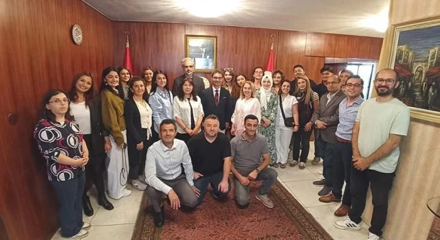 Münih Başkonsolosluğu’nda Türkçe ve Türk Kültürü Öğretmenleriyle Sene Sonu Buluşması