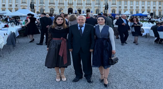 ROSENHEİMLİ SAYGIN İŞ ADAMI NECATİ DEMİR'E ONUR DAVETİ