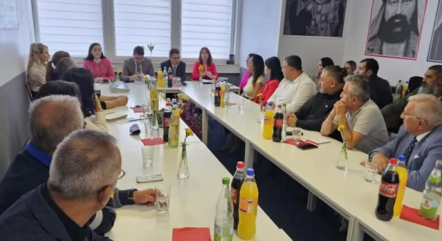 Augsburg’da Sivil Toplum Kuruluşlarıyla Eşgüdüm ve Bilgilendirme Toplantısı