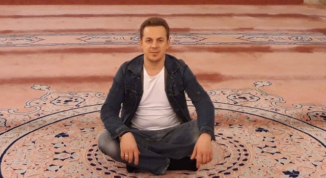 MÜNİH'İN SEVİLEN BERBERİ ZEKERİYA BAKİ YENİ YERİNDE