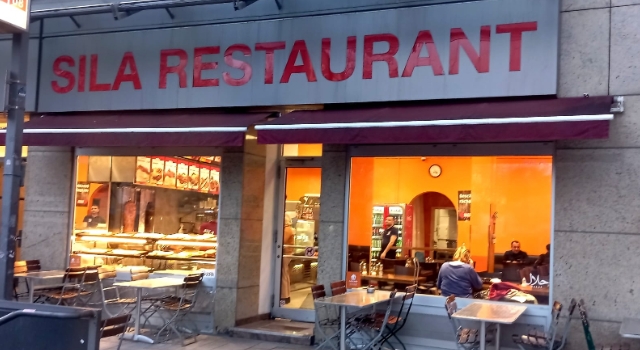 ALMANLAR'IN GÖZDE MEKANI SILA RESTAURANT 22 YAŞINDA