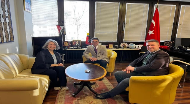 Ekolojik Demokratik Parti Temsilcilerinden Münih Başkonsolosu Süalp Erdoğan'a Nezaket Ziyareti