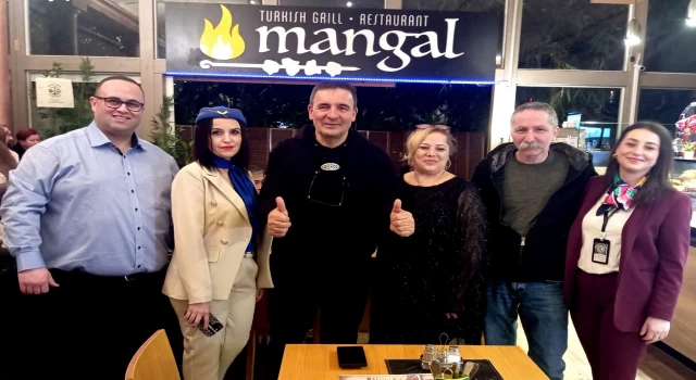 STRAUBİNG'DE ROTAMIZ ROTANIZ OLSUN DERNEĞİ ÜYELERİ İKİNCİ KURULUŞ YILDÖNÜMÜ MÜNASEBETİYLE BİR ARAYA GELDİLER