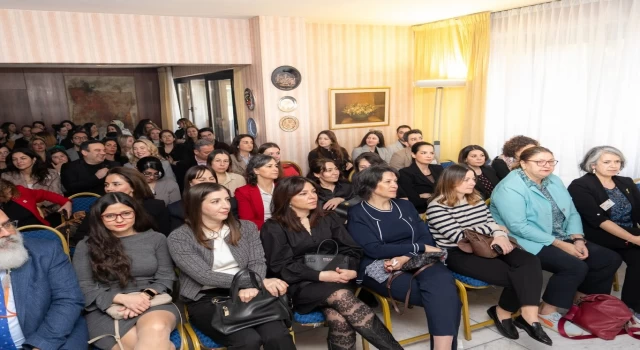 8 Mart Dünya Kadınlar Günü vesilesiyle Türkiye Cumhuriyeti Münih Başkonsolosluk Konutunda Bir Etkinlik Düzenlendi