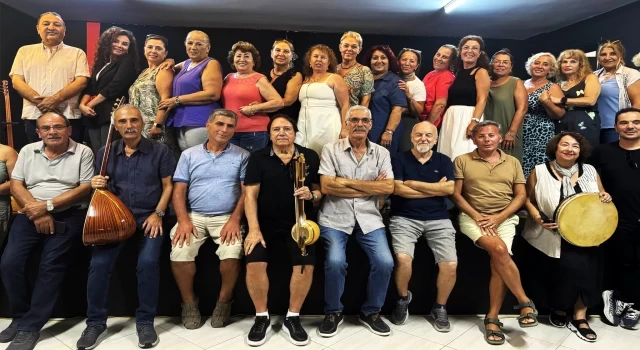 Kuşadası'nda faaliyet gösteren korolara çok daha fazla destek şart