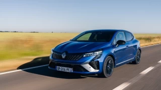 Zirvenin Sahibi Yine Renault!