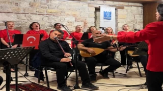 ZEKİYE ALTINTAŞ THM KOROSU'NDAN MUHTEŞEM CUMHURİYET KONSERİ