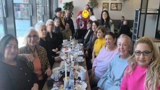 Yücel Zebisch'in Babanne Olma Sevinci