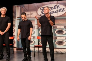 "Kirli Sepeti” Münih’te Seyirciyi Kahkahaya Boğdu