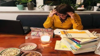 "Öğrenmenin Yaşı Yok": 46 Yıl Sonra Yarım Kalan Hayalini Gerçekleştirdi